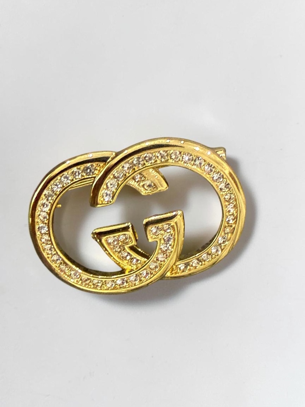 Vintage Gucci interlocking logo Crystal-Embellished Gold Brooch